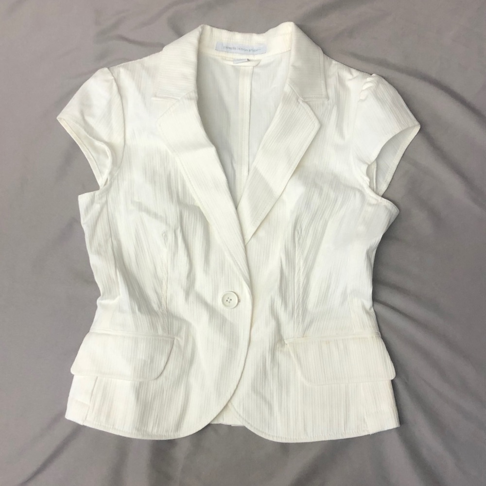 Express Sleeveless Blazer